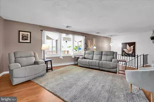 623 W Pine St, Palmyra, PA 17078 - Photo 9