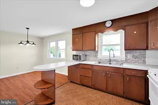 34 Locust Ln, Quentin, PA 17083 - Photo 11