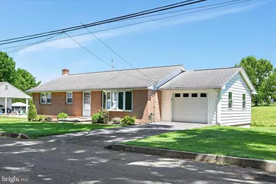 34 Locust Ln, Quentin, PA 17083 - Photo 3