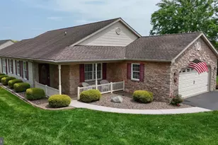 90 Arbor Dr, Myerstown, PA 17067 - Photo 3