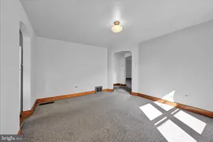 1910 E Cumberland, Lebanon, PA 17042 - Photo 9