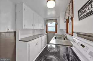 1910 E Cumberland, Lebanon, PA 17042 - Photo 11