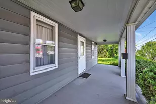 1910 E Cumberland, Lebanon, PA 17042 - Photo 5