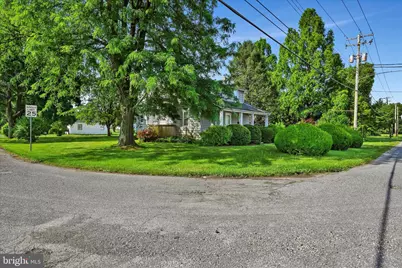 1910 E Cumberland, Lebanon, PA 17042 - Photo 3