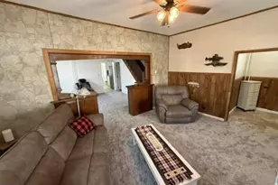 125 N Mechanic St, Fredericksburg, PA 17026 - Photo 17