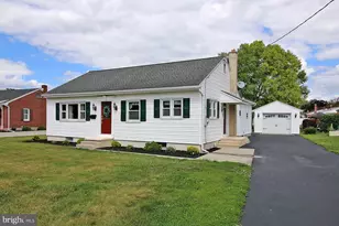 124 S Spruce St, Annville, PA 17003 - Photo 3