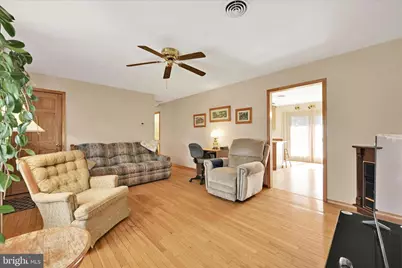 685 Wedgewood Drive, Lebanon, PA 17042 - Photo 11