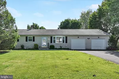 685 Wedgewood Drive, Lebanon, PA 17042 - Photo 3