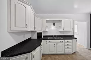 365 N Prune St, Lebanon, PA 17046 - Photo 7