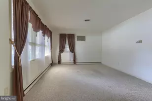 277 S 23rd St, Lebanon, PA 17042 - Photo 9