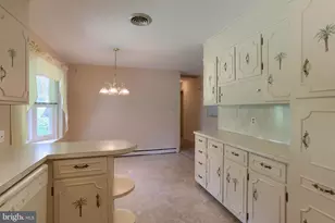277 S 23rd St, Lebanon, PA 17042 - Photo 17