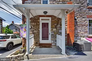 332 Boyd St, Lebanon, PA 17042 - Photo 3