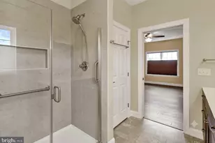 606 Lilliana Dr, Lebanon, PA 17046 - Photo 25