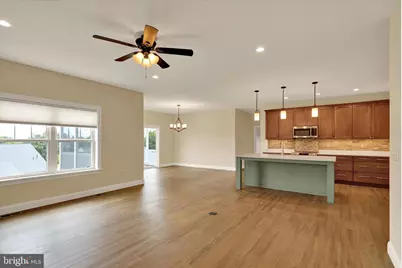 606 Lilliana Dr, Lebanon, PA 17046 - Photo 5