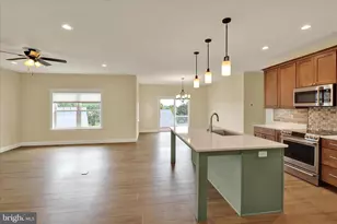 606 Lilliana Dr, Lebanon, PA 17046 - Photo 7