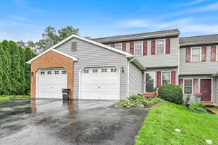 379 Swatara Creek Dr, Jonestown, PA 17038 - Photo 5