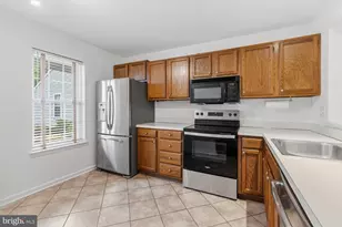 608 Cambridge Ct, Palmyra, PA 17078 - Photo 5