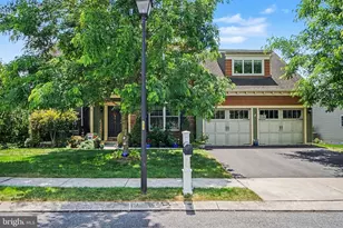 14 Finch Dr, Lebanon, PA 17042 - Photo 3