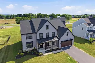 529 Breezewood Ln, Annville, PA 17003 - Photo 1