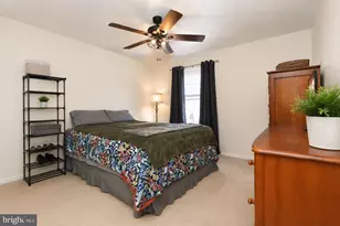 998 E Maple St, Palmyra, PA 17078 - Photo 19