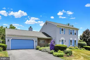 19 Foxchase Ln, Lebanon, PA 17042 - Photo 1