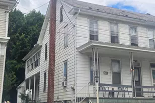 105 W Sheridan Ave, Annville, PA 17003 - Photo 1