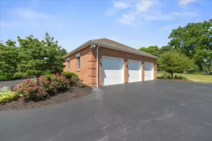 125 On The Green Dr Dr, Lebanon, PA 17042 - Photo 51