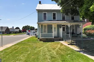 334 S Railroad St, Palmyra, PA 17078 - Photo 3