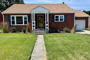 19 Pine Ave, Lebanon, PA 17042 - Photo 1