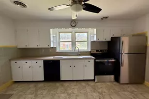 19 Pine Ave, Lebanon, PA 17042 - Photo 7