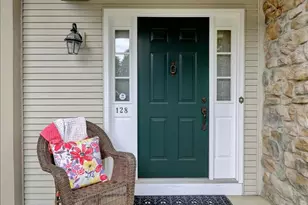 128 MacIntosh Dr, Palmyra, PA 17078 - Photo 3