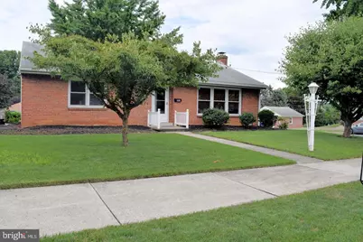 847 E Maple Street, Palmyra, PA 17078 - Photo 1