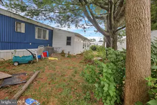 513 Palm City Park, Annville, PA 17003 - Photo 21