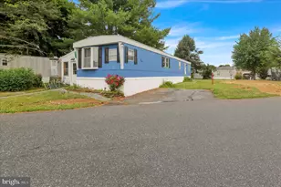 513 Palm City Park, Annville, PA 17003 - Photo 1