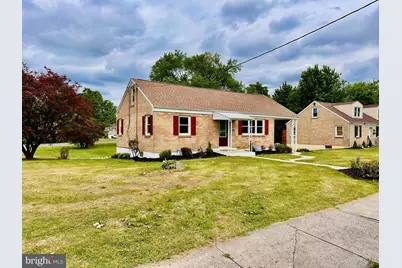 301 E Poplar Street, Lebanon, PA 17042 - Photo 1