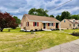 301 E Poplar St, Lebanon, PA 17042 - Photo 1