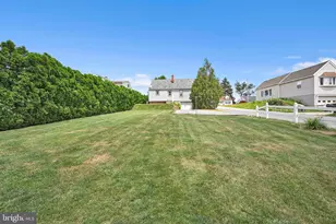 538 W Walnut St L-0122, Cleona, PA 17042 - Photo 19