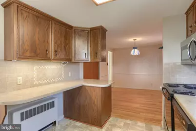 201 S Hetrick Avenue, Palmyra, PA 17078 - Photo 11