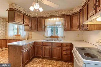 231 W Elm Street, Palmyra, PA 17078 - Photo 11