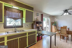 1411 Esther Dr, Lebanon, PA 17042 - Photo 17