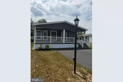 52 Evergreen Aly, Palmyra, PA 17078 - Photo 1