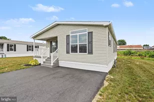61 Evergreen Aly, Palmyra, PA 17078 - Photo 5