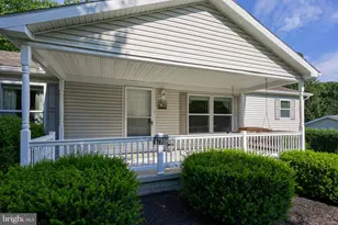 1037 Hemlock Cir, Manheim, PA 17545 - Photo 7