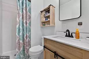 610 E Walnut St, Annville, PA 17003 - Photo 25