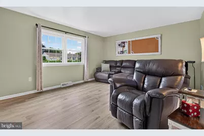610 E Walnut Street, Annville, PA 17003 - Photo 9