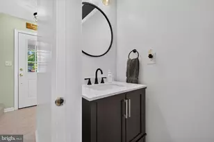 610 E Walnut St, Annville, PA 17003 - Photo 21
