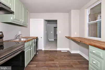 329 E Weidman Street, Lebanon, PA 17046 - Photo 5