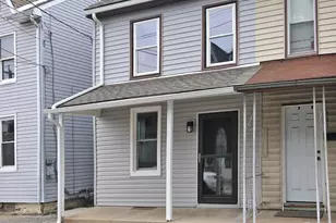329 E Weidman St, Lebanon, PA 17046 - Photo 3