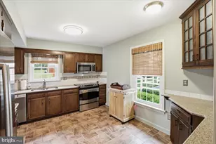1922 Carlton Dr, Lebanon, PA 17042 - Photo 7