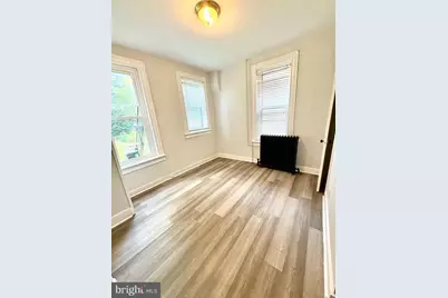 525 N 8th Street #1, Lebanon, PA 17046 - Photo 1